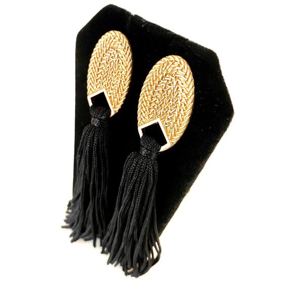 Jewelry - Goldtone Oval Earrings With Black Tassels